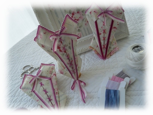 Etui à Ciseaux  Corset